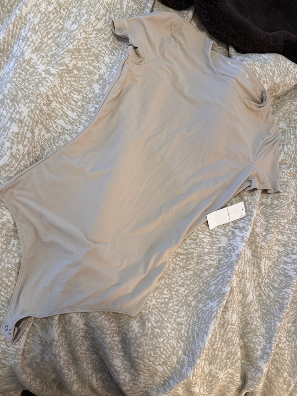 Abercrombie Neutral Beige Short Sleeve Bodysuit - Tall length